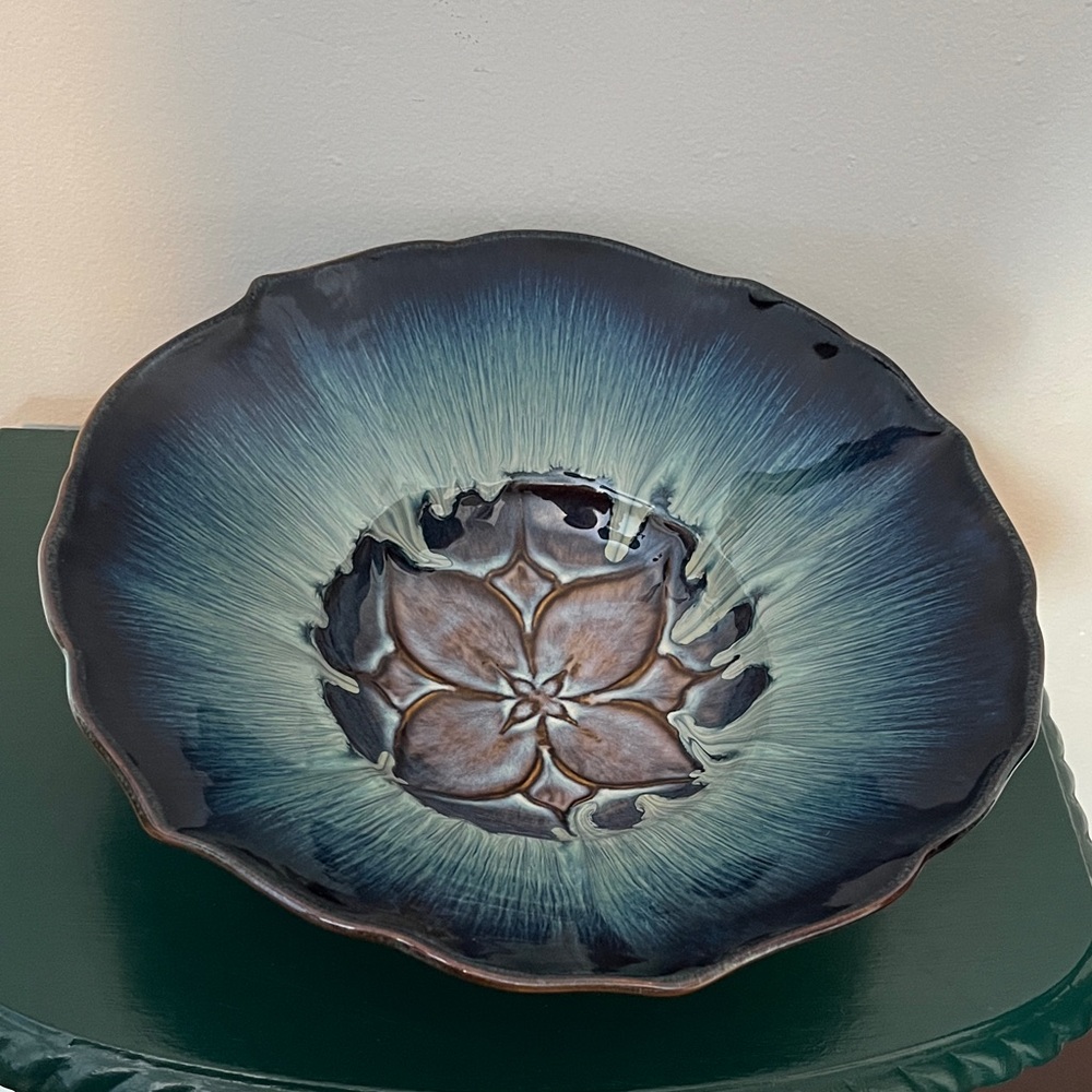 Bill Campbell‎ Art Pottery Blue & Purple Drip Glaze Large Lotus Bowl 13'' Signed